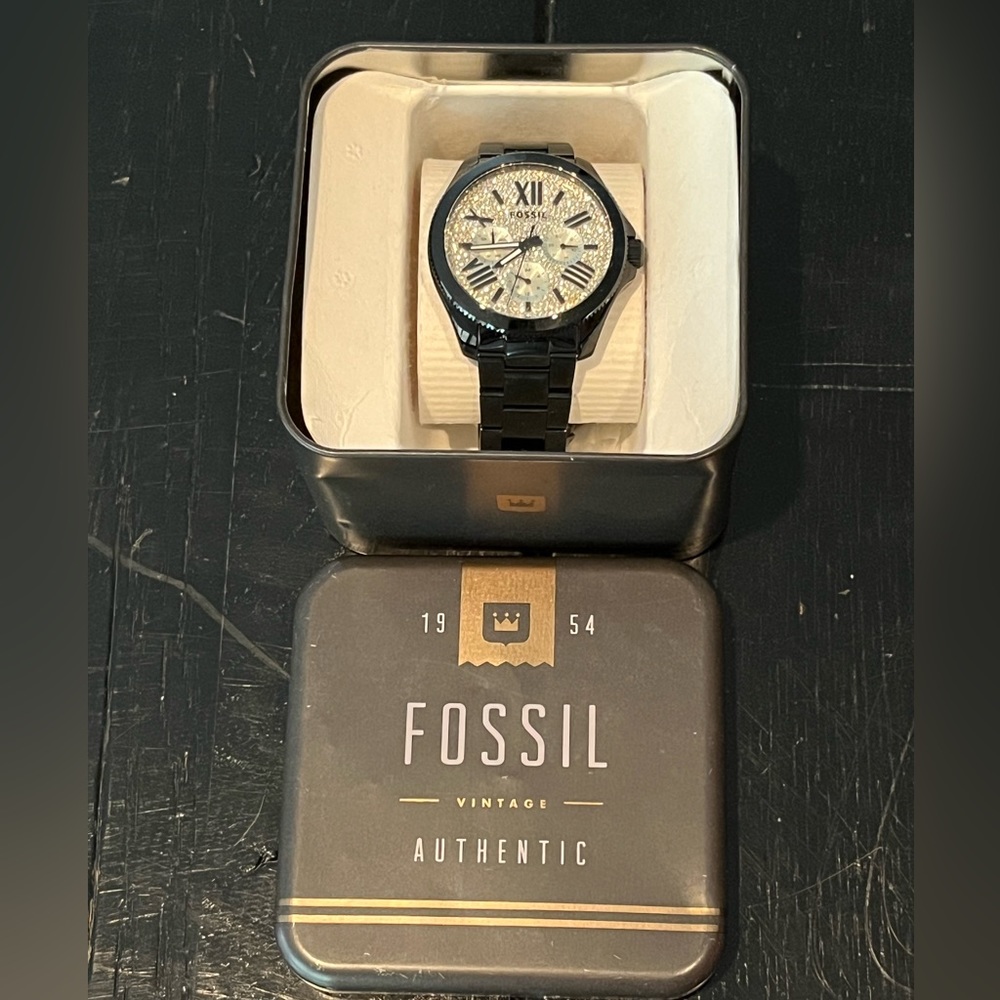 Fossil watch